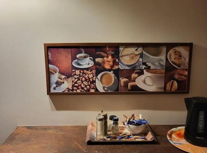 Na Przedmieściach Radzymina Z Prywatnym Parkingiem I Ogrodem Faktura